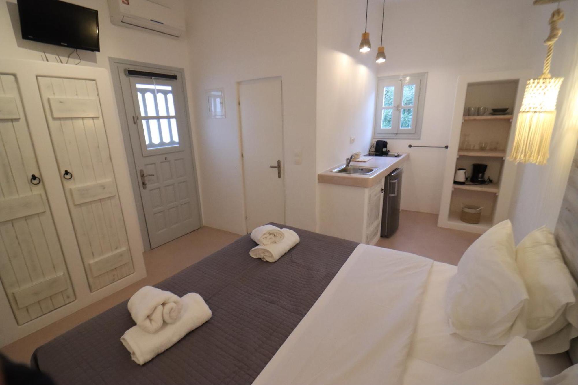Flisvos Beach Studios Naxos City Luaran gambar